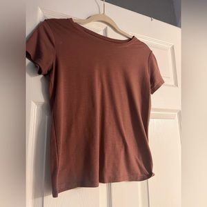 Mauve tee